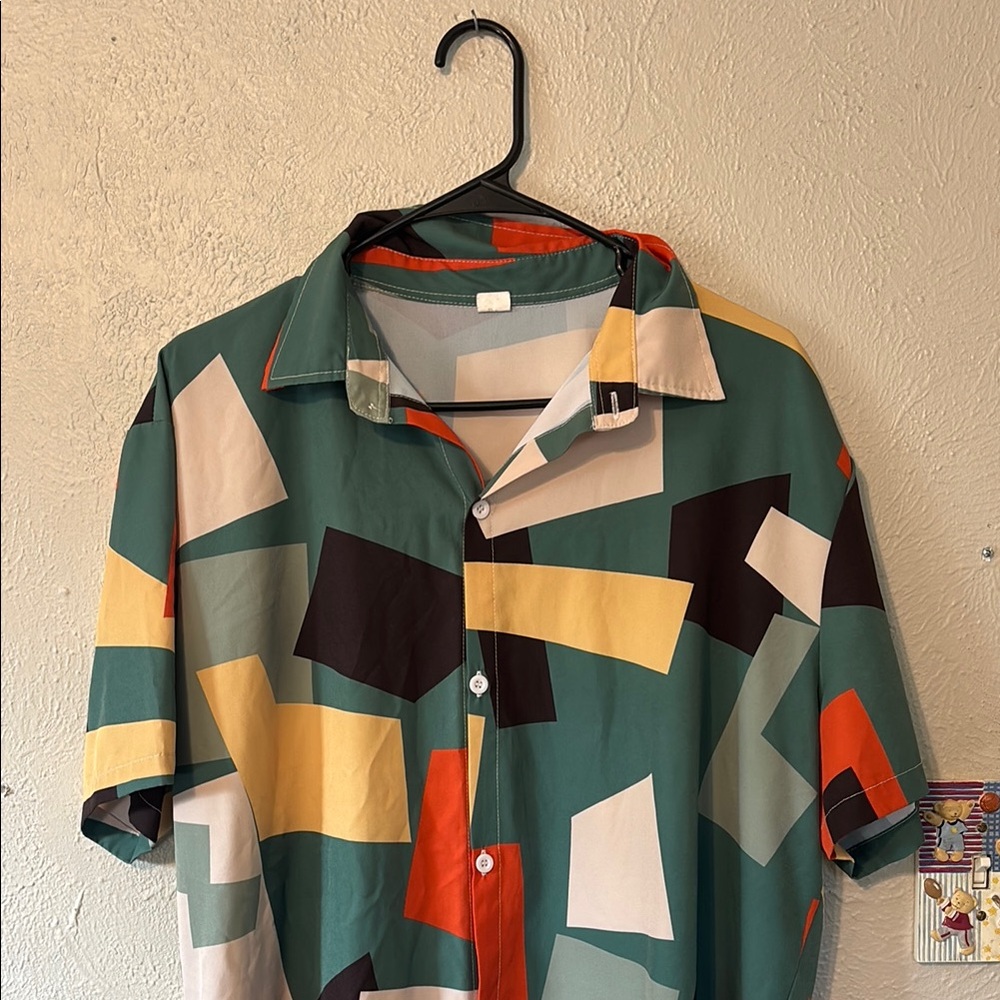 Source Unknown Casual Button Down Shirt in Geometric Green